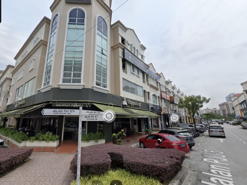 Shop for Rent in Dataran Sunway (Kota Damansara) - Aw Qi Fan - Exterior - PropertyGuru.com.my