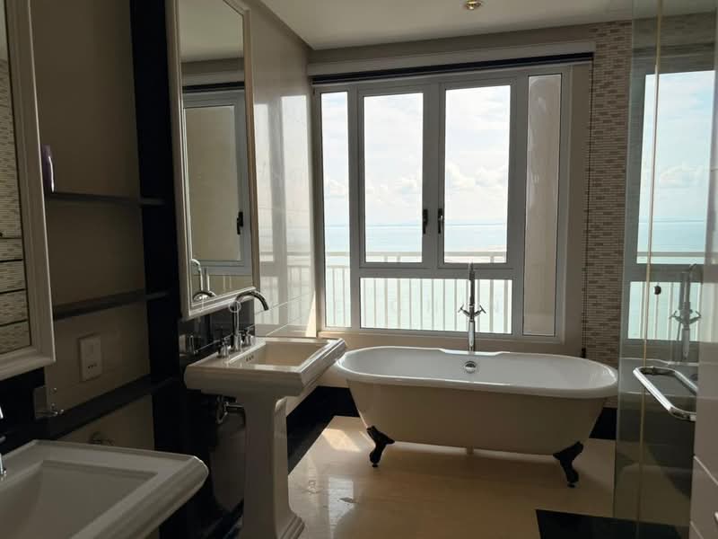 Kondominium untuk Dijual di Quayside Seafront Resort Condominiums - Joyce Chin - Bathroom - PropertyGuru.com.my