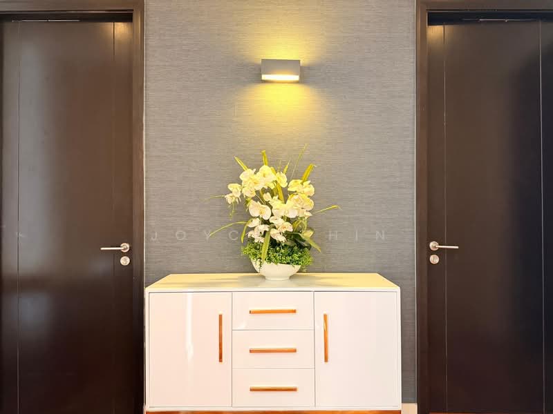 Kondominium untuk Dijual di Quayside Seafront Resort Condominiums - Joyce Chin - Entrance - PropertyGuru.com.my