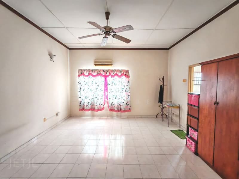 Semi-Detached House for Sale in Taman Saga (Klang) - Tom Lee - PropertyGuru.com.my