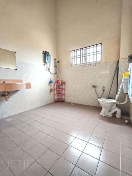 Semi-Detached House for Sale in Taman Saga (Klang) - Tom Lee - PropertyGuru.com.my