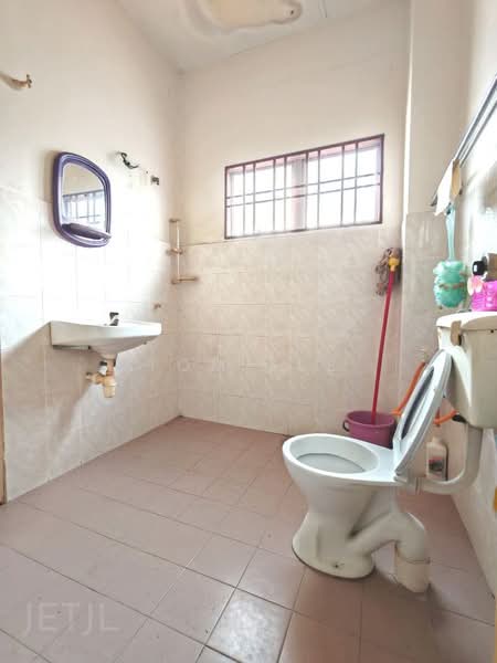 Semi-Detached House for Sale in Taman Saga (Klang) - Tom Lee - PropertyGuru.com.my