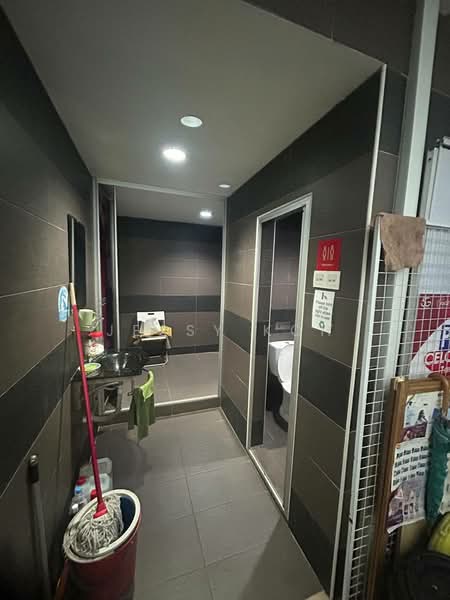 Shop for Rent in Taman Ungku Tun Aminah (Skudai) - Jessy Koh - Bathroom - PropertyGuru.com.my