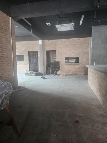 Shop for Rent in Shah Alam (Selangor) - Kevin Dass - Interior - PropertyGuru.com.my