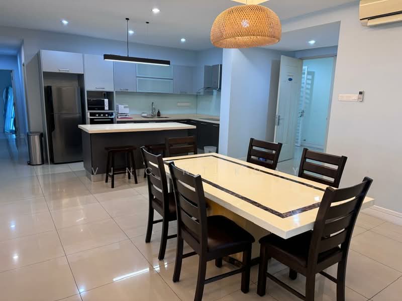 Condominium for Sale at 10 Island Resort - Vincent Koay - Kitchen - PropertyGuru.com.my