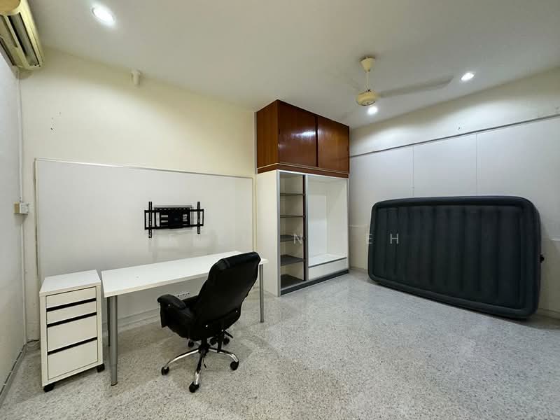 Rumah Berkembar untuk Disewa di Pulau Tikus (George Town) - SERENEN TEH - Study - PropertyGuru.com.my