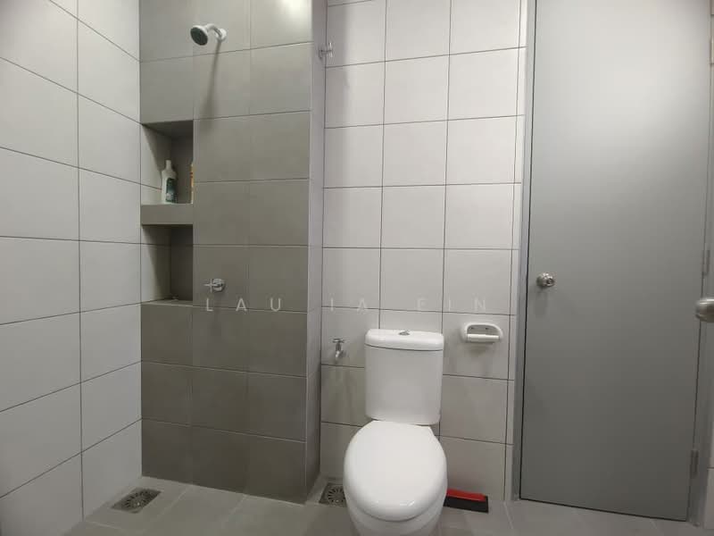 Rumah Teres 2 Tingkat untuk Disewa di Rawang (Selangor) - Lau Ia Ein - Bathroom - PropertyGuru.com.my