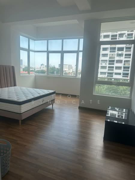 Kondominium untuk Disewa di H Residence (One Ritz Residence / Kelawai View) - Teoh Syndicate - Bedroom - PropertyGuru.com.my