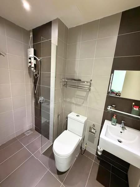 Servis Apartment untuk Dijual di The Nest @ Jln Klang Lama - Josephine Chou - Bathroom - PropertyGuru.com.my