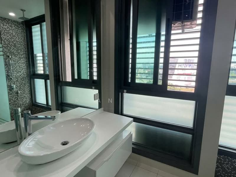 Servis Apartment untuk Disewa di Vogue Suites One - Ryan Lua - PropertyGuru.com.my