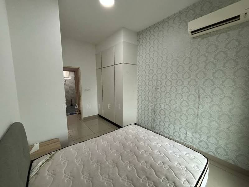 Service Residence for Sale at Pinnacle Tower - Daniel Yong - Bedroom - PropertyGuru.com.my