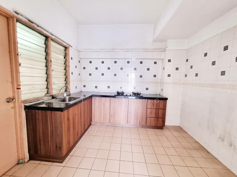 Condominium for Sale at Kemuncak Shah Alam - Allen Ang - Kitchen - PropertyGuru.com.my