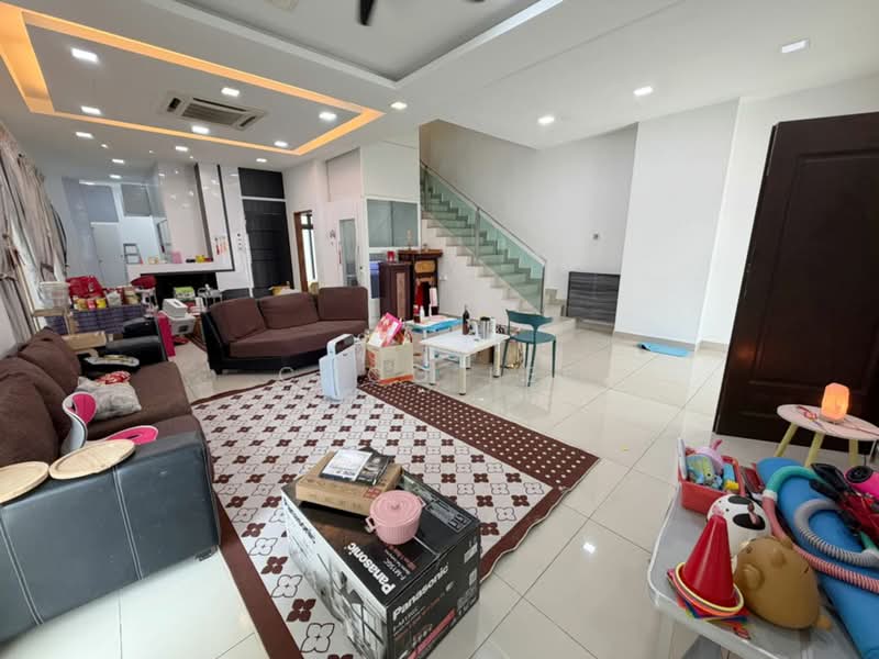 Cluster House for Sale in Skudai (Johor) - Coco Lee - Living Room - PropertyGuru.com.my