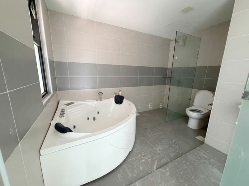 Cluster House for Sale in Skudai (Johor) - Coco Lee - Bathroom - PropertyGuru.com.my