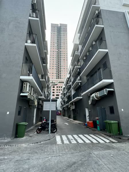 Shop for Sale in Setia Alam (Selangor) - Dawitt Tan - Exterior - PropertyGuru.com.my