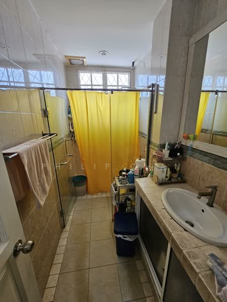 2.5-storey Terraced House for Sale in Bandar Puteri Puchong (Puchong) - Philip Chan - Bathroom - PropertyGuru.com.my