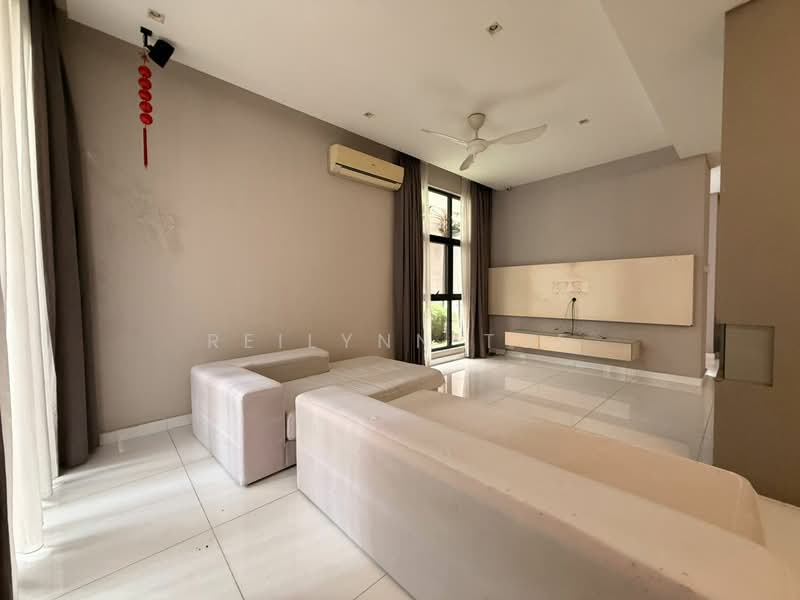 Bungalow for Sale in Seksyen U1 (Glenmarie) - Reilynn Tue - Living Room - PropertyGuru.com.my