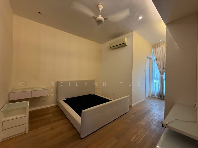 Bungalow for Sale in Seksyen U1 (Glenmarie) - Reilynn Tue - Bedroom - PropertyGuru.com.my