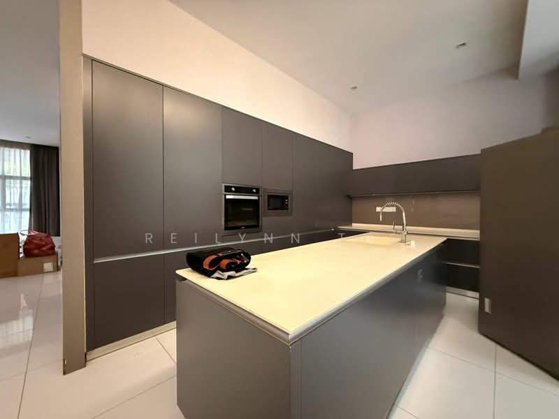 Bungalow for Sale in Seksyen U1 (Glenmarie) - Reilynn Tue - Kitchen - PropertyGuru.com.my