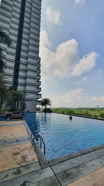 Kondominium untuk Disewa di Meridin Suites Residences @ The Meridin - Tori Cheon - Exterior - PropertyGuru.com.my