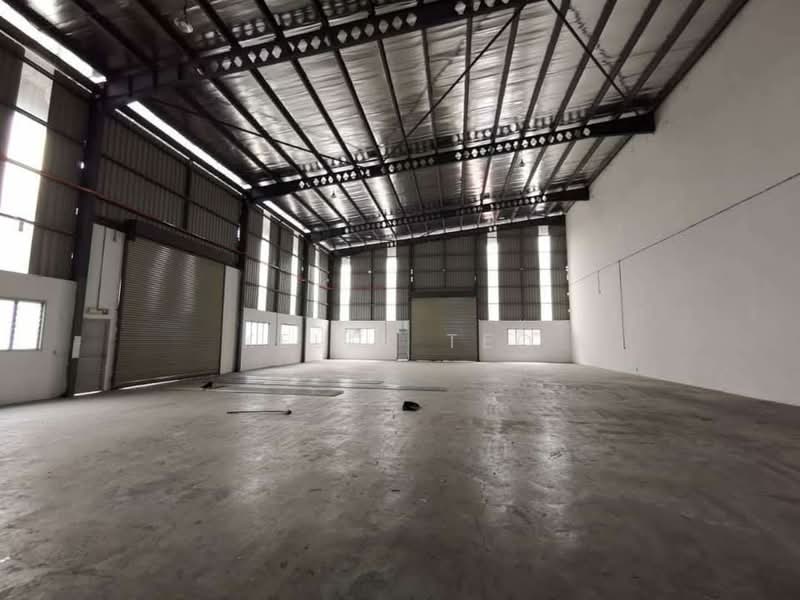 Factory for Rent in Taman Perindustrian Air Hitam (Klang) - Kelly Teo - Interior - PropertyGuru.com.my