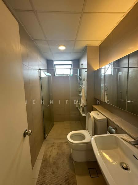 Pangsapuri untuk Dijual di Senibong Cove - The WaterEdge Residences - Jennifer Ng - Bathroom - PropertyGuru.com.my