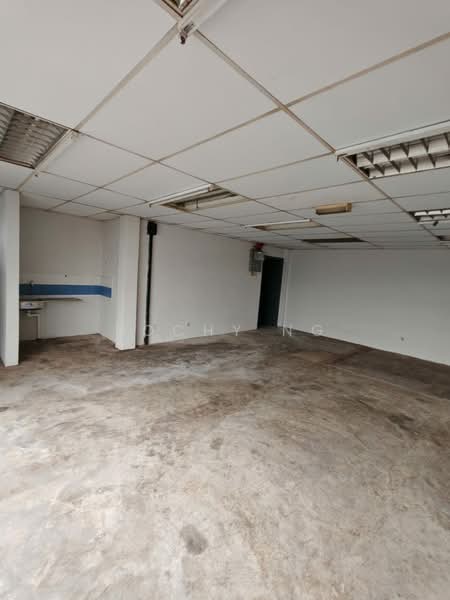 Terrace Factory for Rent in Taman Perindustrian Murni Senai (Senai) - Rochy Ng - Interior - PropertyGuru.com.my