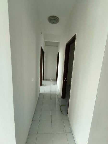 Service Residence for Rent at Nusa Perdana Apartment - SJ CHAN - Corridor - PropertyGuru.com.my
