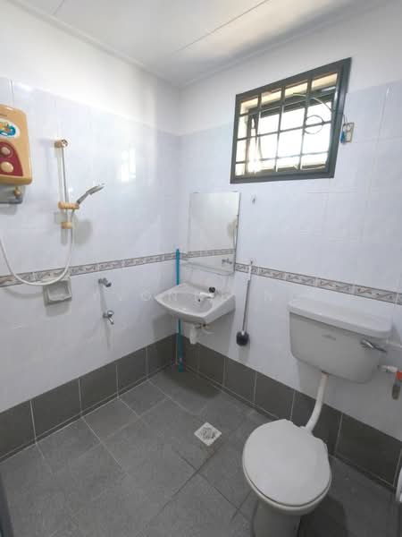 Rumah Teres untuk Disewa di Johor Bahru (Johor) - Yvonne Ng - Bathroom - PropertyGuru.com.my