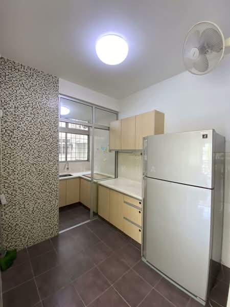 Apartment for Rent at Pangsapuri Sri Alpinia - John Khaw - Kitchen - PropertyGuru.com.my