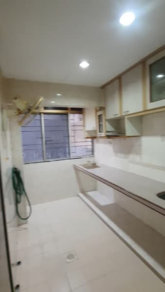 Apartment for Sale at Subang Perdana Goodyear Court 9 - Johnson Khoo - Kitchen - PropertyGuru.com.my
