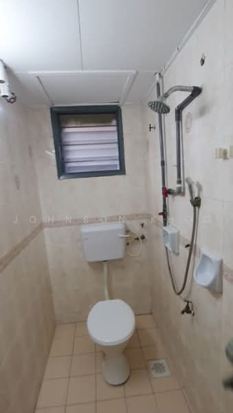 Apartment for Sale at Subang Perdana Goodyear Court 9 - Johnson Khoo - Bathroom - PropertyGuru.com.my