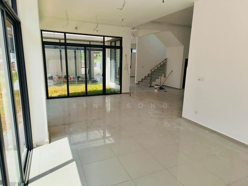 Semi-Detached House for Sale in Bemban (Melaka) - King Song - Living Room - PropertyGuru.com.my