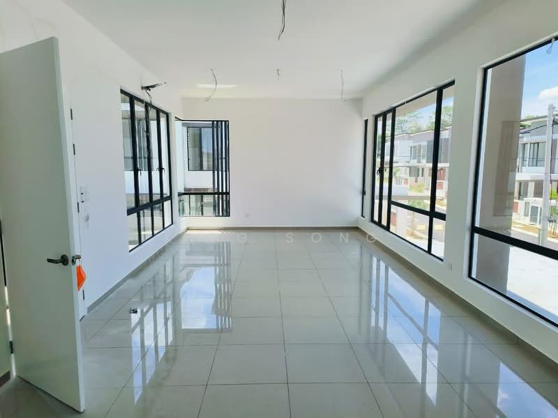 Semi-Detached House for Sale in Bemban (Melaka) - King Song - Living Room - PropertyGuru.com.my