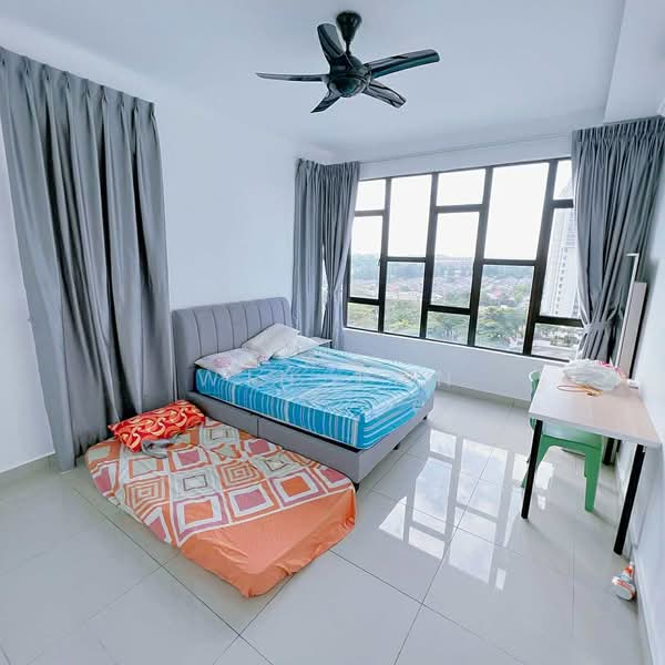 Pangsapuri untuk Dijual di Austin Regency (Pangsapuri Austin Perdana) - Win Tan - Bedroom - PropertyGuru.com.my