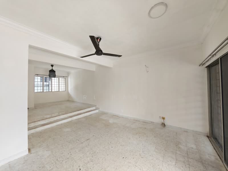 Rumah Teres 2 Tingkat untuk Dijual di SS18 (Subang Jaya) - RL Han - Living Room - PropertyGuru.com.my
