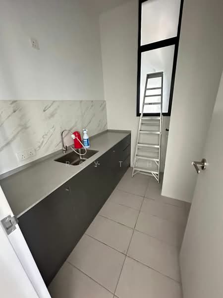 Kondominium untuk Dijual di Vertu Resort - Roy Toh - PropertyGuru.com.my