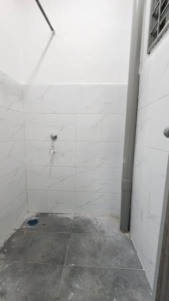 2-storey Terraced House for Sale in Taman Titiwangsa (Kluang) - Elson Yong - Bathroom - PropertyGuru.com.my