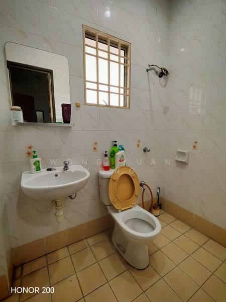 Rumah Teres 2 Tingkat untuk Dijual di Setia Impian (Setia Alam) - Wong Yuan Kong - Bathroom - PropertyGuru.com.my