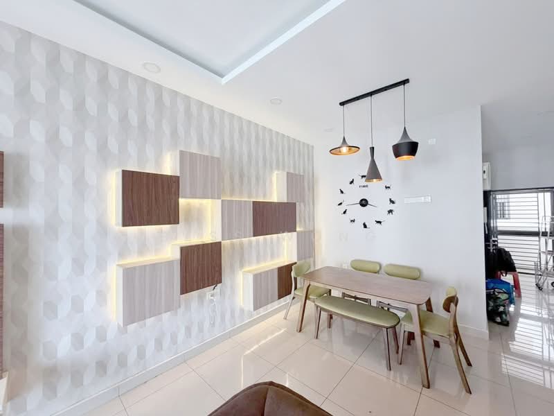 Condominium for Rent at M Condominium @ Larkin - Bess Wong - Dining Room - PropertyGuru.com.my