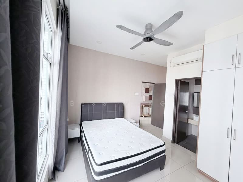 Condominium for Rent at M Condominium @ Larkin - Bess Wong - Bedroom - PropertyGuru.com.my