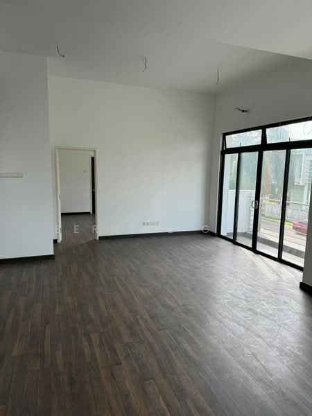 Rumah Berkembar untuk Dijual di Taman Desa Tebrau (Tebrau) - Bernice Gan - Living Room - PropertyGuru.com.my