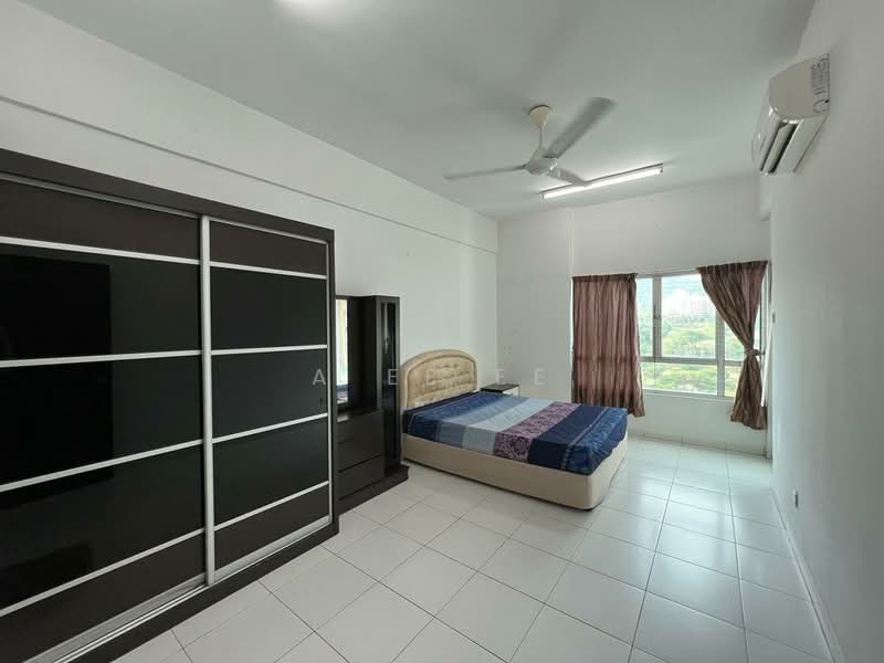 Pangsapuri untuk Dijual di One World 2 (1-Sky) - A Ee Ee - Bedroom - PropertyGuru.com.my