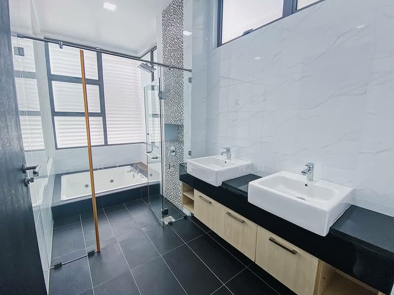 Semi-Detached House for Rent in Johor Bahru (Johor) - Henric Chng - Bathroom - PropertyGuru.com.my