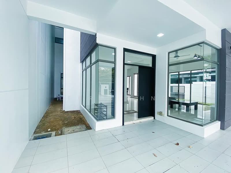 Semi-Detached House for Rent in Johor Bahru (Johor) - Henric Chng - Exterior - PropertyGuru.com.my