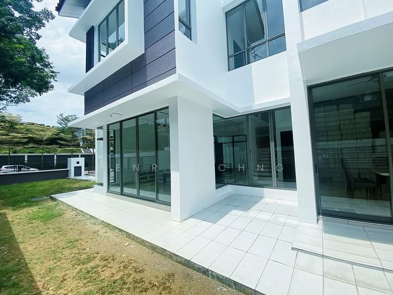 Semi-Detached House for Rent in Johor Bahru (Johor) - Henric Chng - Exterior - PropertyGuru.com.my