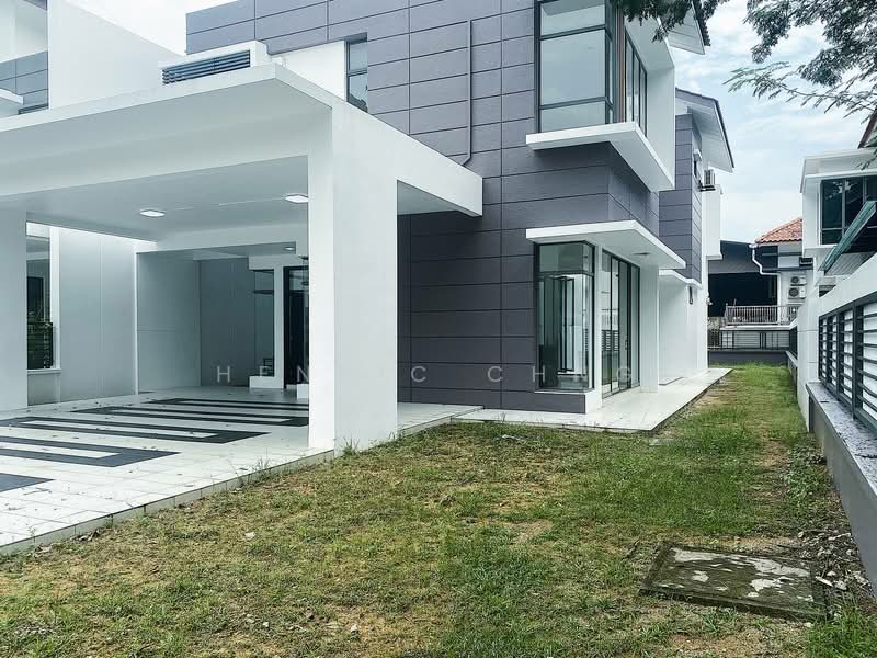 Semi-Detached House for Rent in Johor Bahru (Johor) - Henric Chng - Exterior - PropertyGuru.com.my