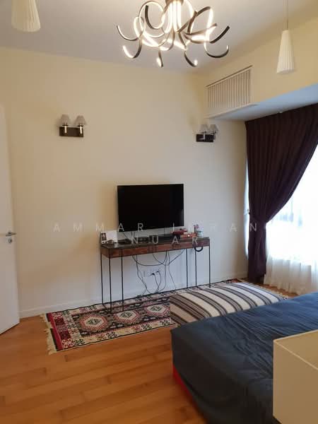 Condominium for Sale at 2 Hampshire - Ammar Imran Anuar - Bedroom - PropertyGuru.com.my