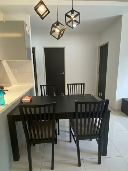 Kondominium untuk Disewa di TRI PINNACLE - Vincent Tan - Dining Room - PropertyGuru.com.my