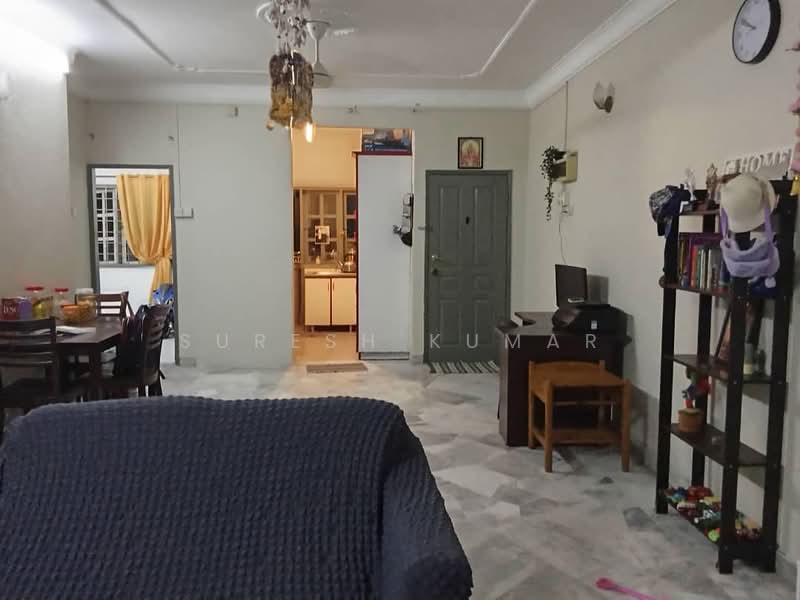 Apartment for Sale at Sri Tanjung - Suresh Kumar - Living Room - PropertyGuru.com.my